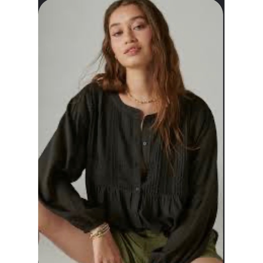 Lucky Brand Women's Black Textured Pin Tuck Blouse Long Sleeve Button Up LG $30